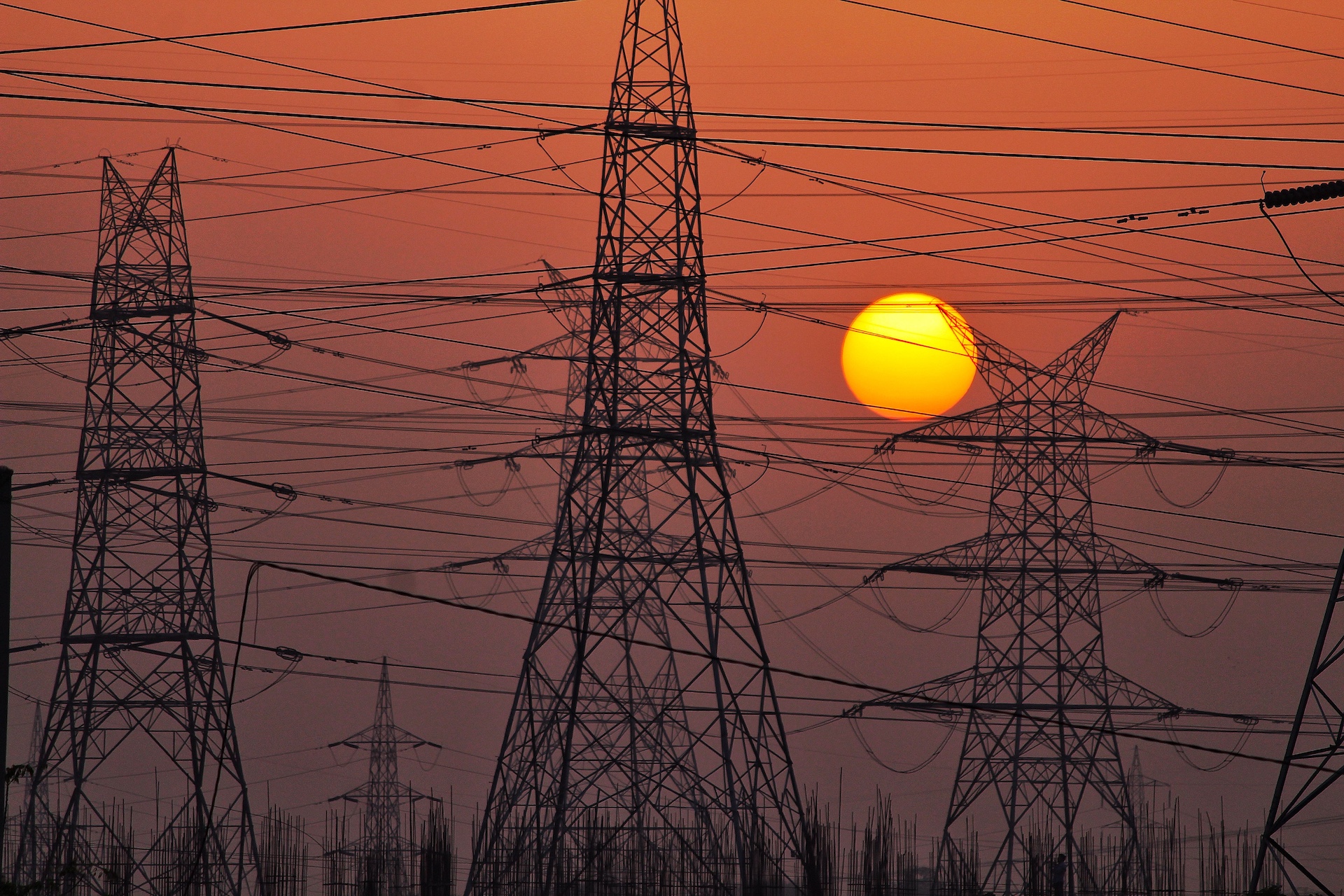 Johannesburg Faces Potential Power Cut-Off Over Eskom Debt Dispute
